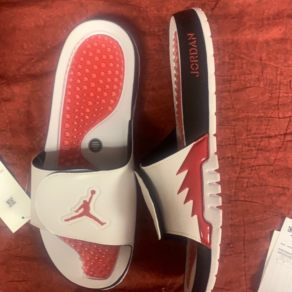 Jordan V slides Fire Red
